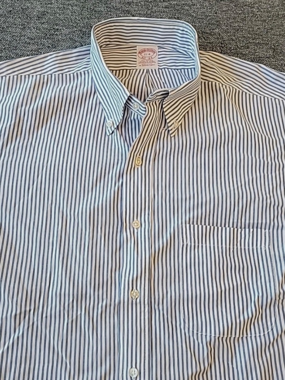Vintage Brooks Brothers button down - Picture 3 of 7